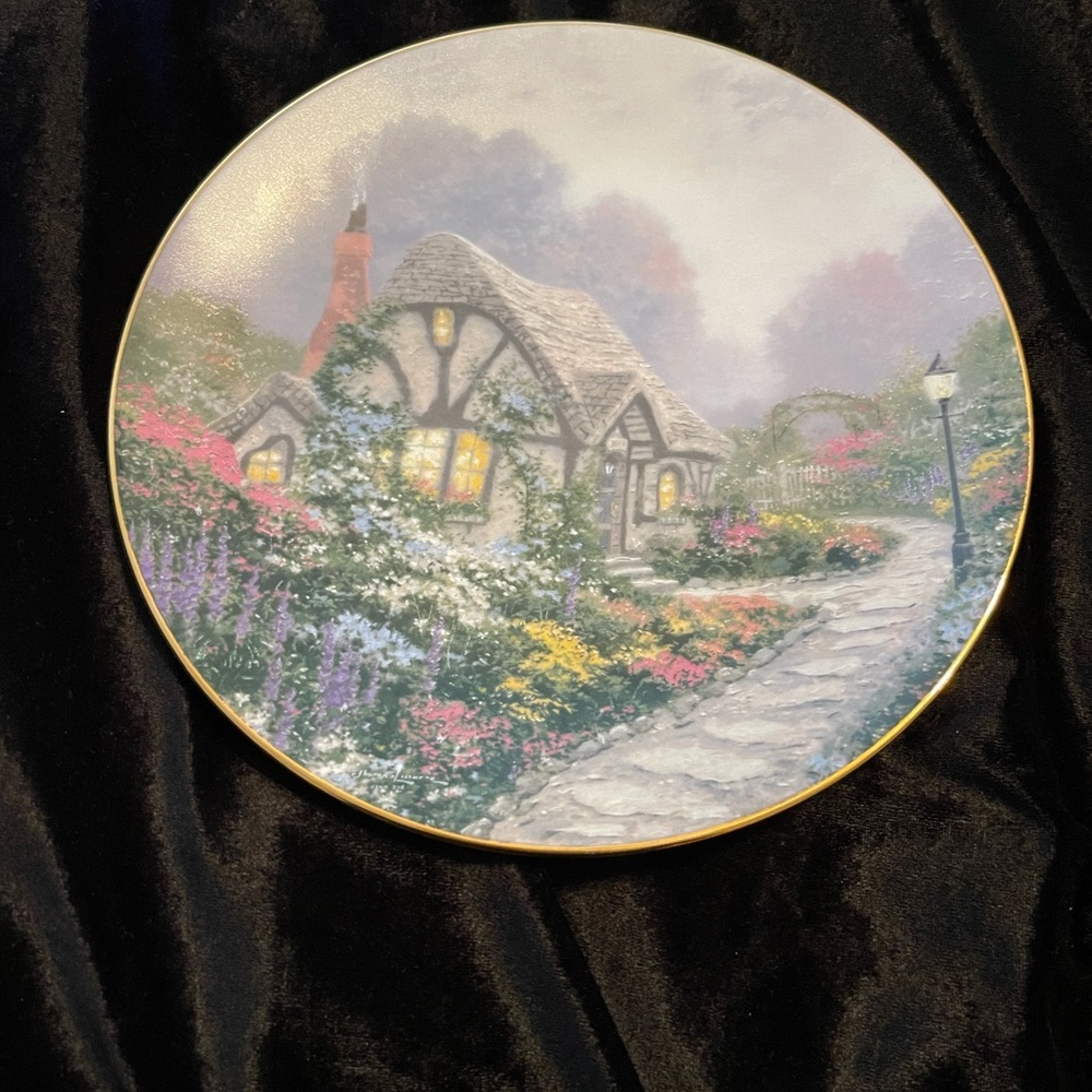 Thomas Kincaid “Chandler’s Cottage #14680D 8 1/2” Plate